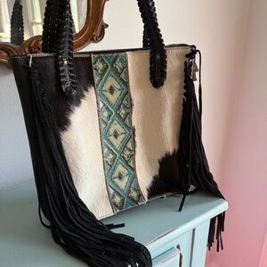 Trinity Ranch Cowhide Shoulder Bag With Fringe